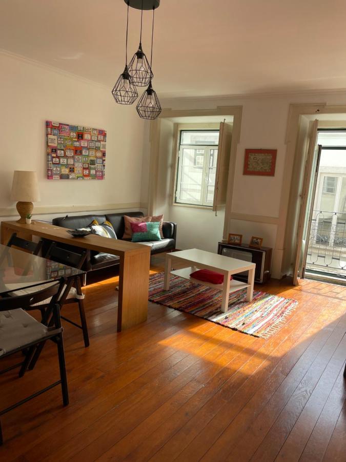 ליסבון Apartamento Central Para Grupo Ou Familias מראה חיצוני תמונה